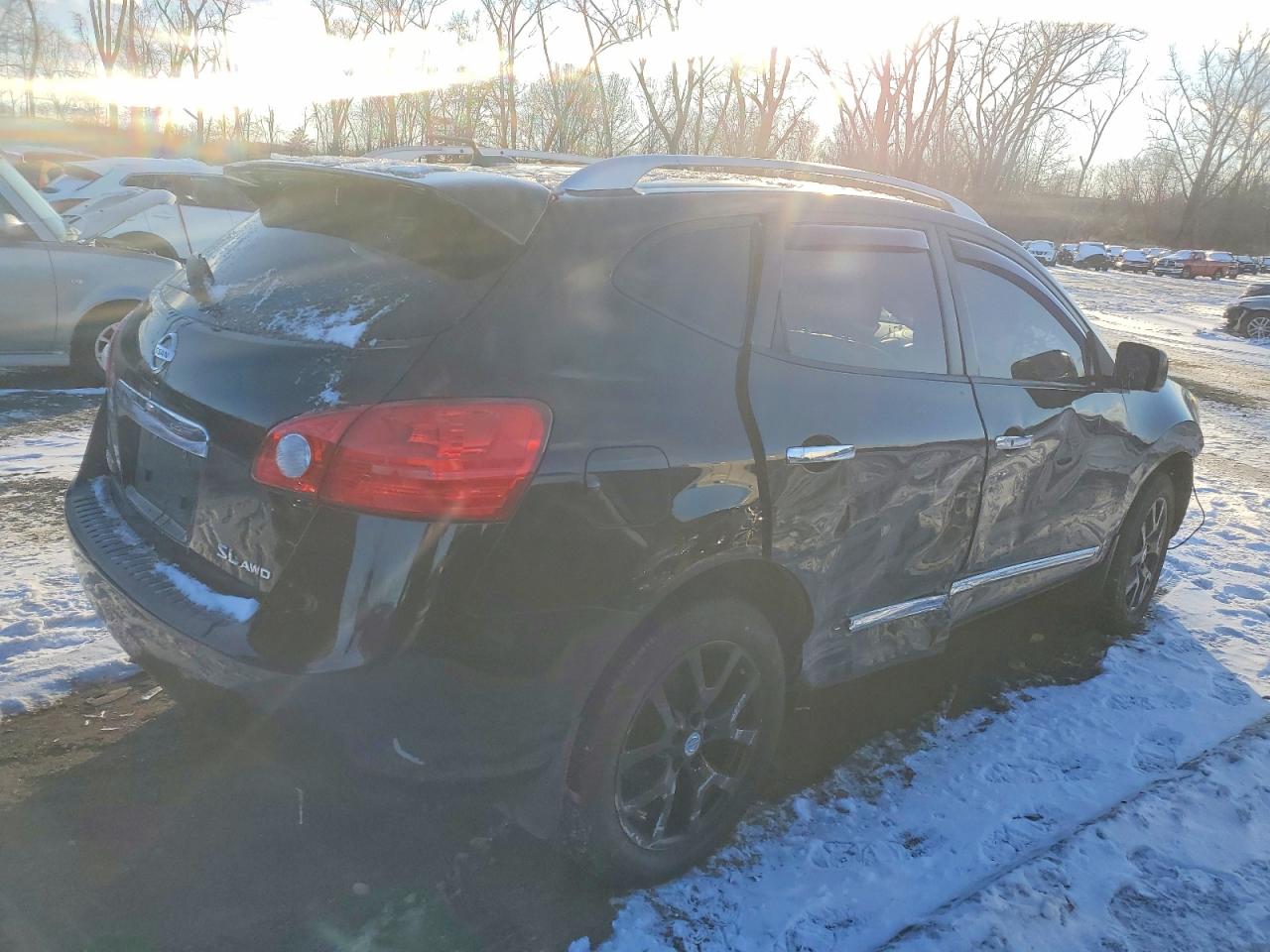 2013 NISSAN ROGUE S photo 3