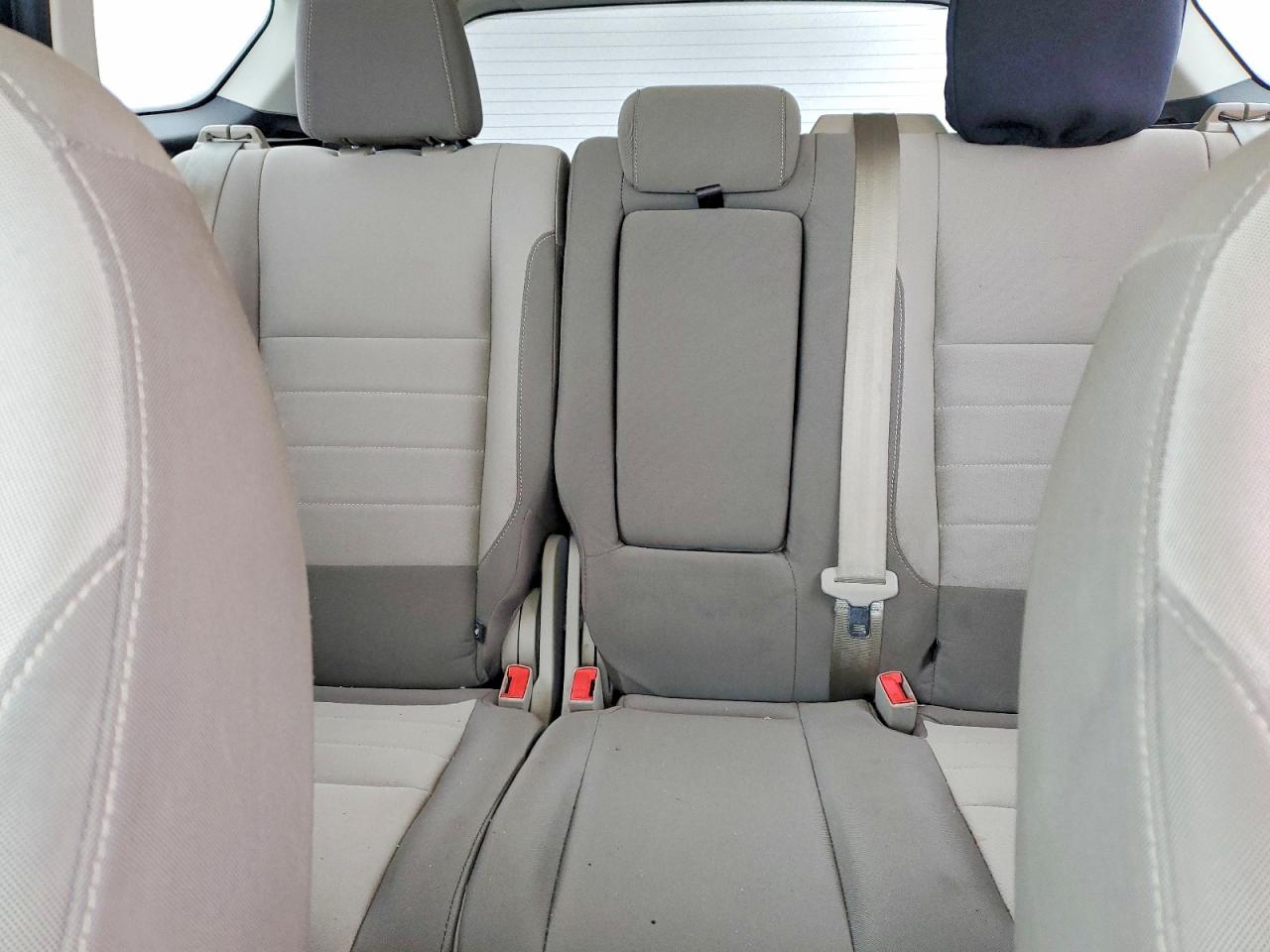 2016 FORD ESCAPE SE photo 10