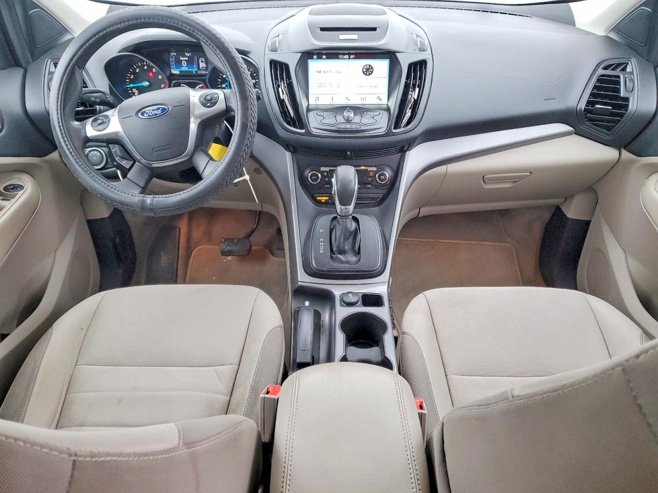 2016 FORD ESCAPE SE photo 8
