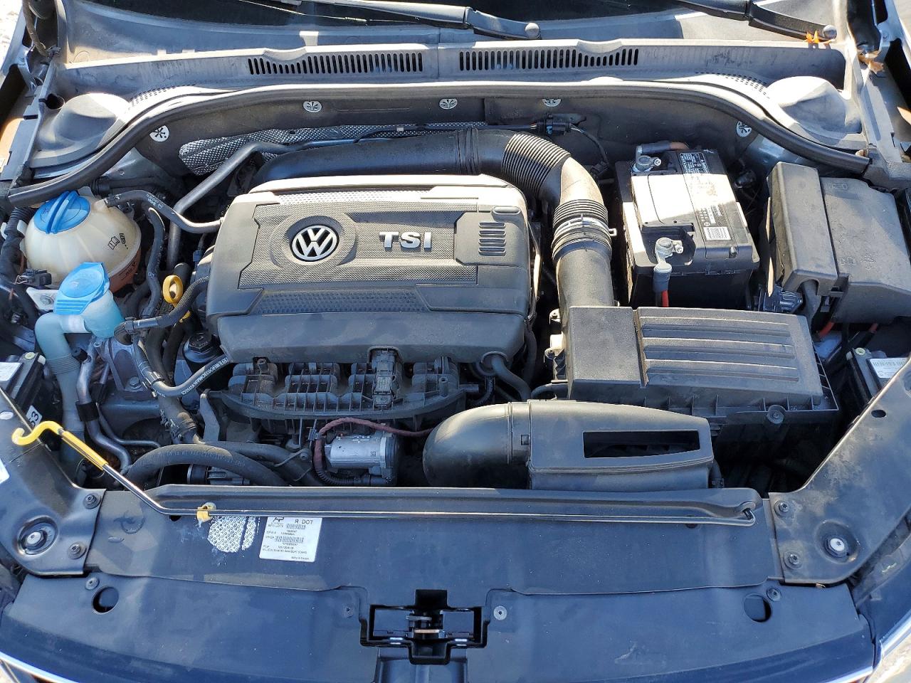 2016 VOLKSWAGEN JETTA SEL photo 11