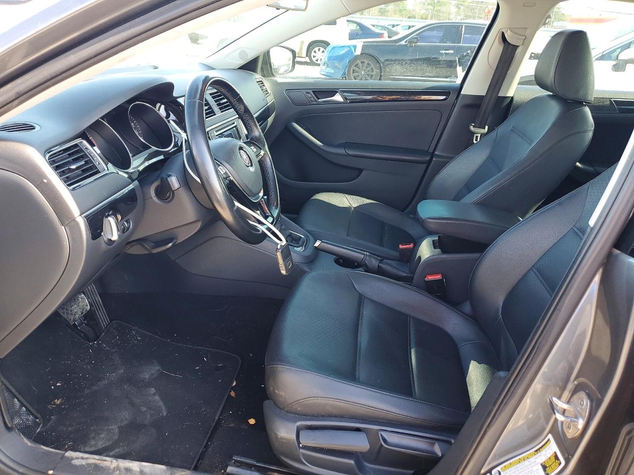 2016 VOLKSWAGEN JETTA SEL photo 7