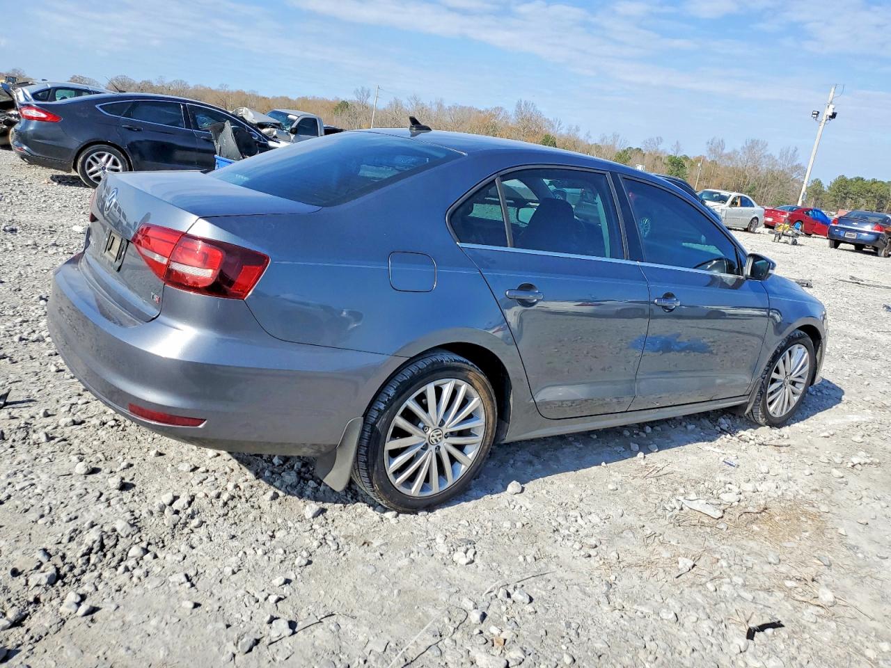 2016 VOLKSWAGEN JETTA SEL photo 3