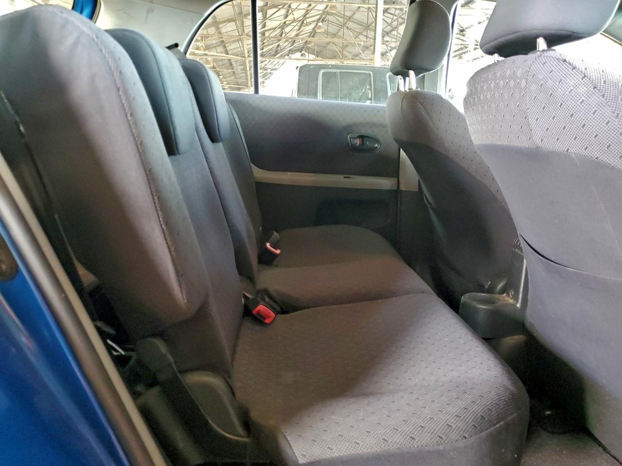 2009 TOYOTA YARIS photo 10