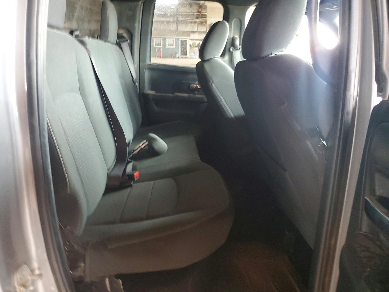 2022 RAM 1500 CLASSIC SLT photo 10