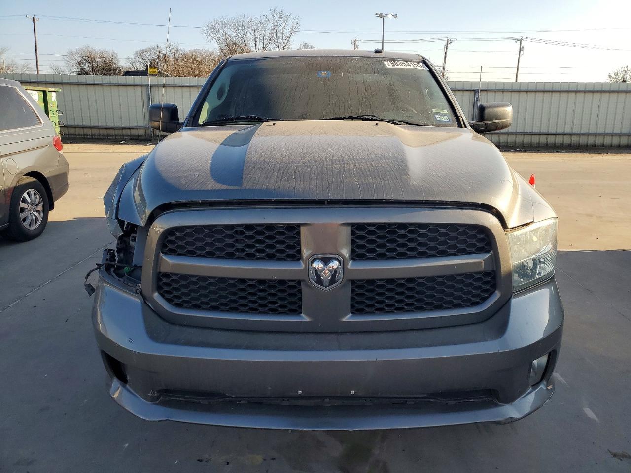 2013 RAM 1500 ST photo 5