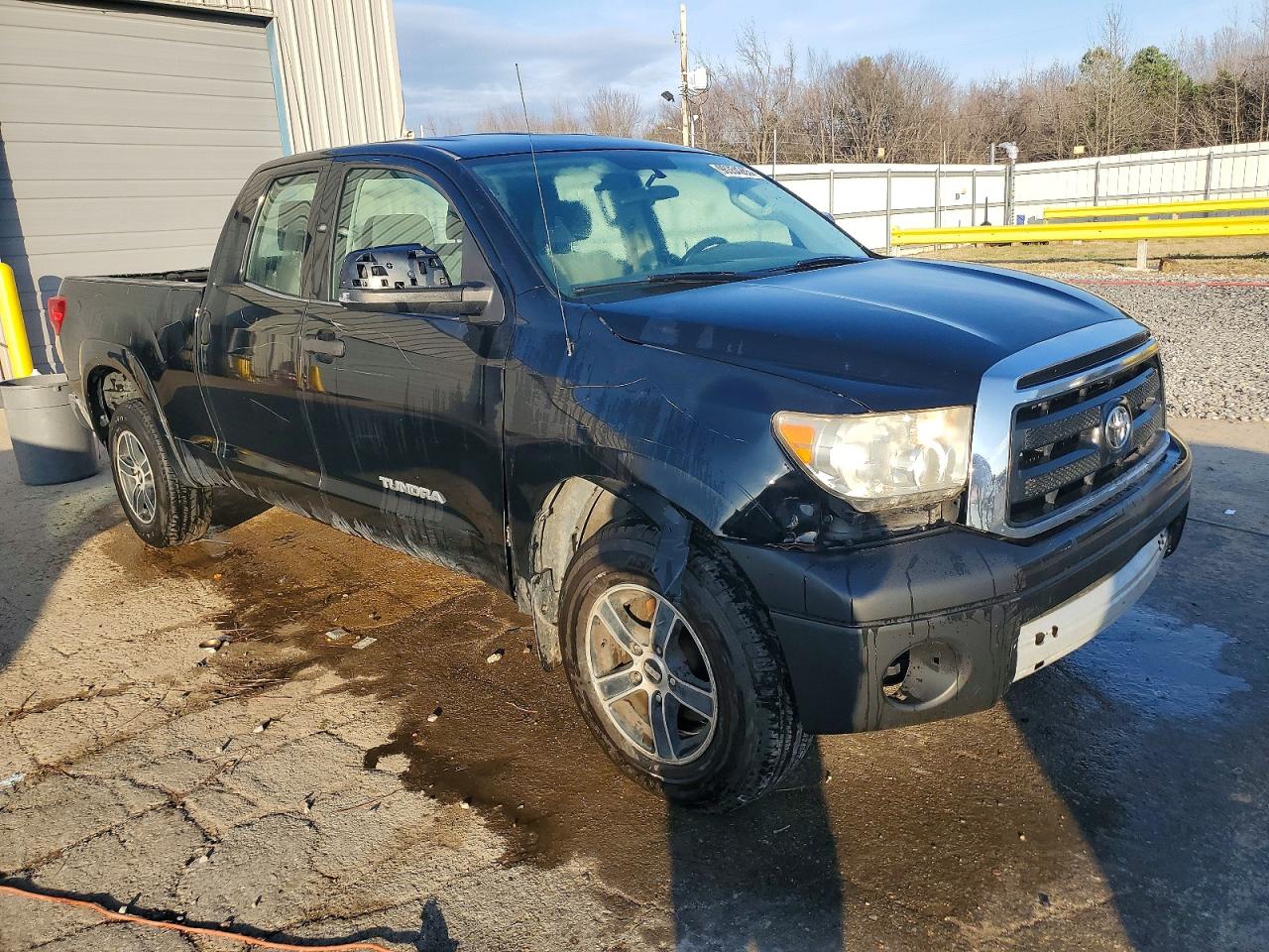 2012 TOYOTA TUNDRA DOUBLE CAB SR5 photo 4