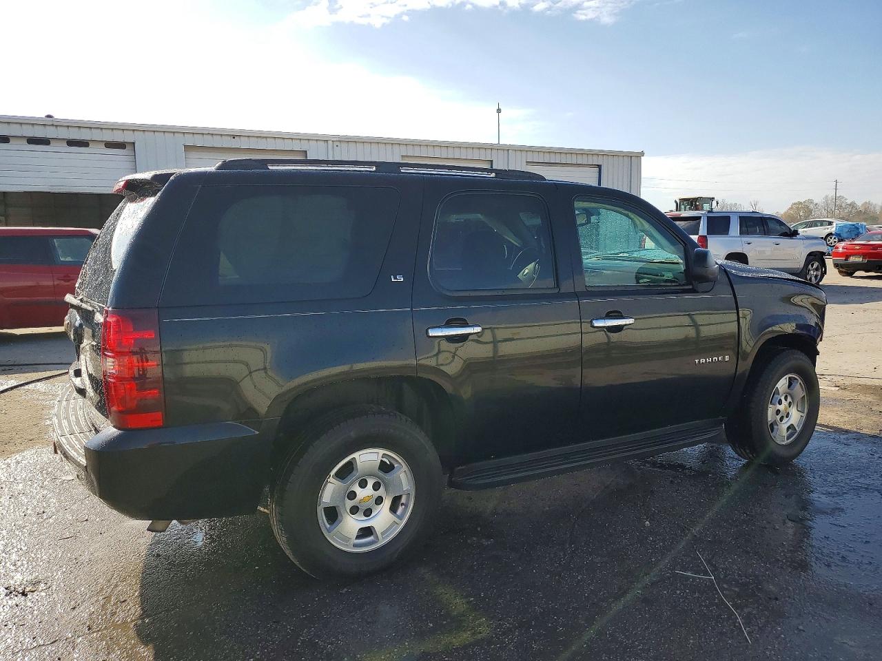 2009 CHEVROLET TAHOE C1500 LS photo 3