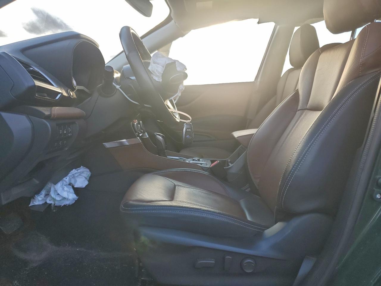 2024 SUBARU FORESTER TOURING photo 7