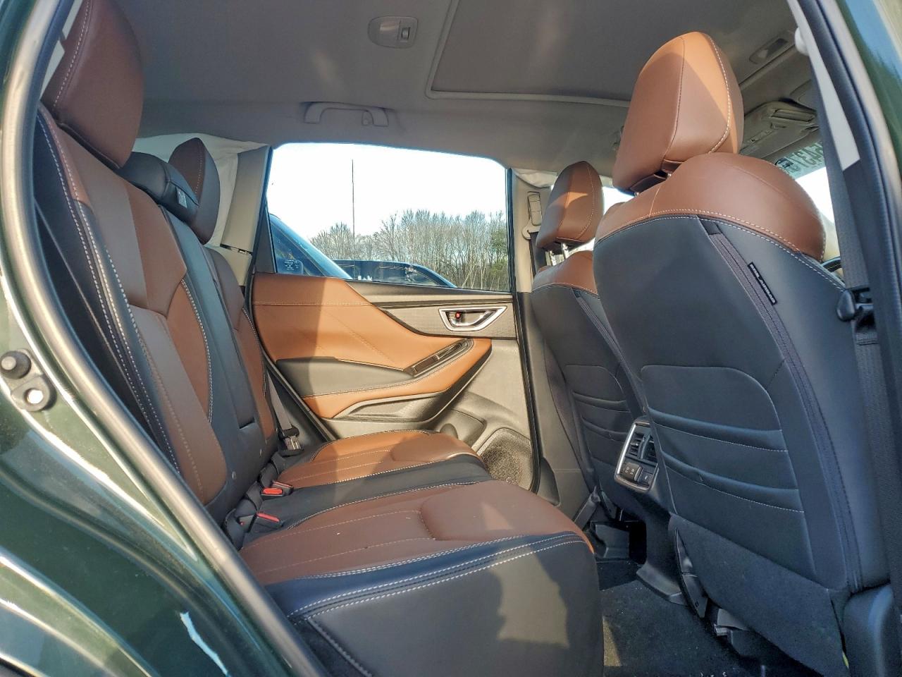 2024 SUBARU FORESTER TOURING photo 11