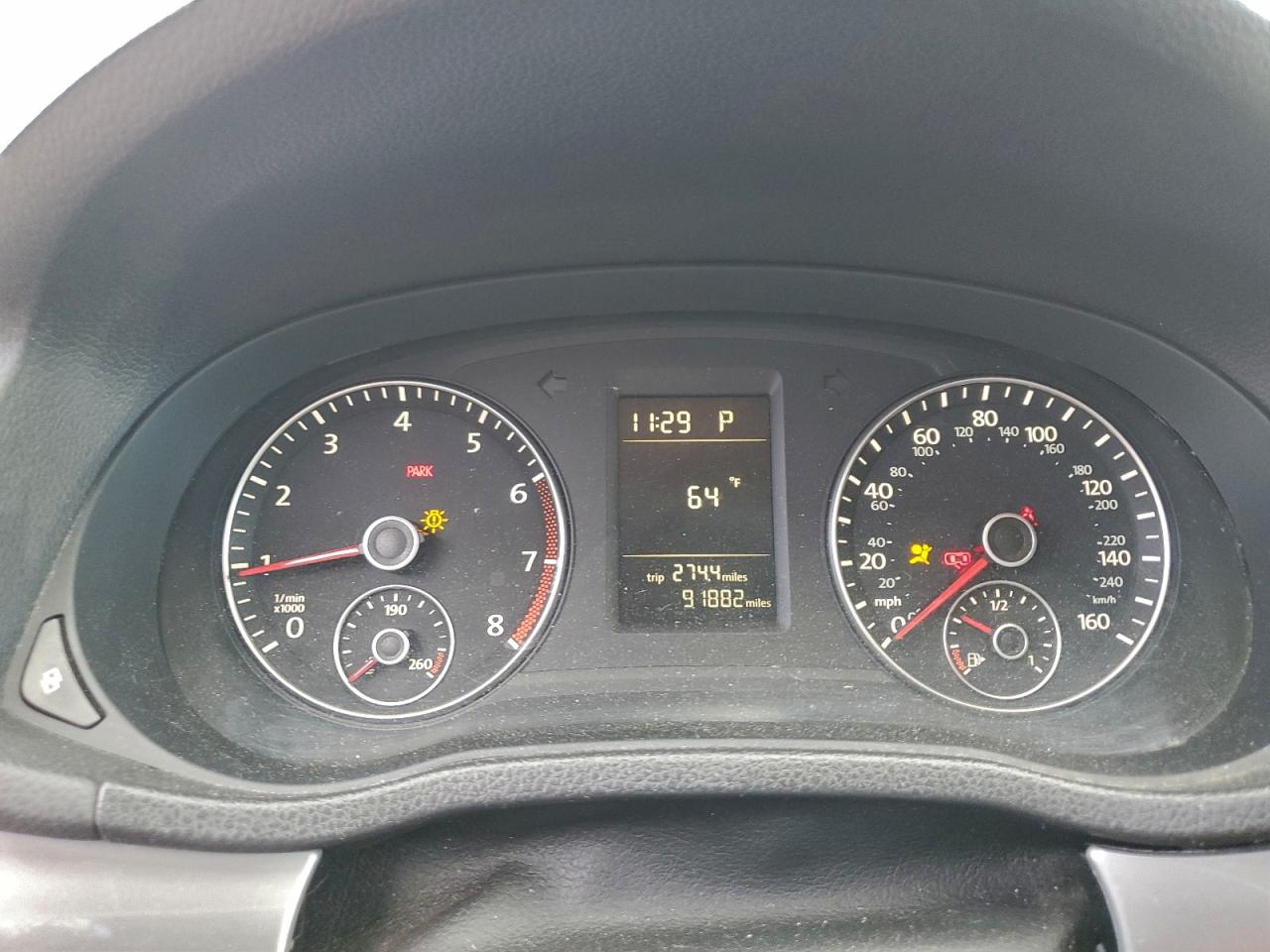 2012 VOLKSWAGEN PASSAT S photo 9