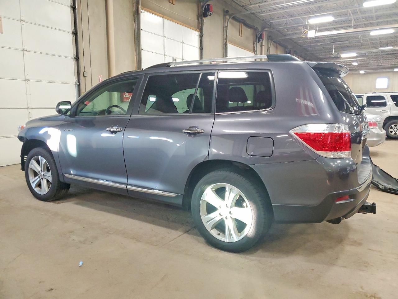 2013 TOYOTA HIGHLANDER LIMITED photo 2