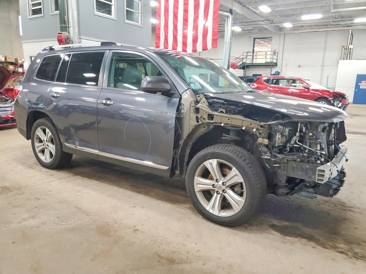 2013 TOYOTA HIGHLANDER LIMITED photo 4
