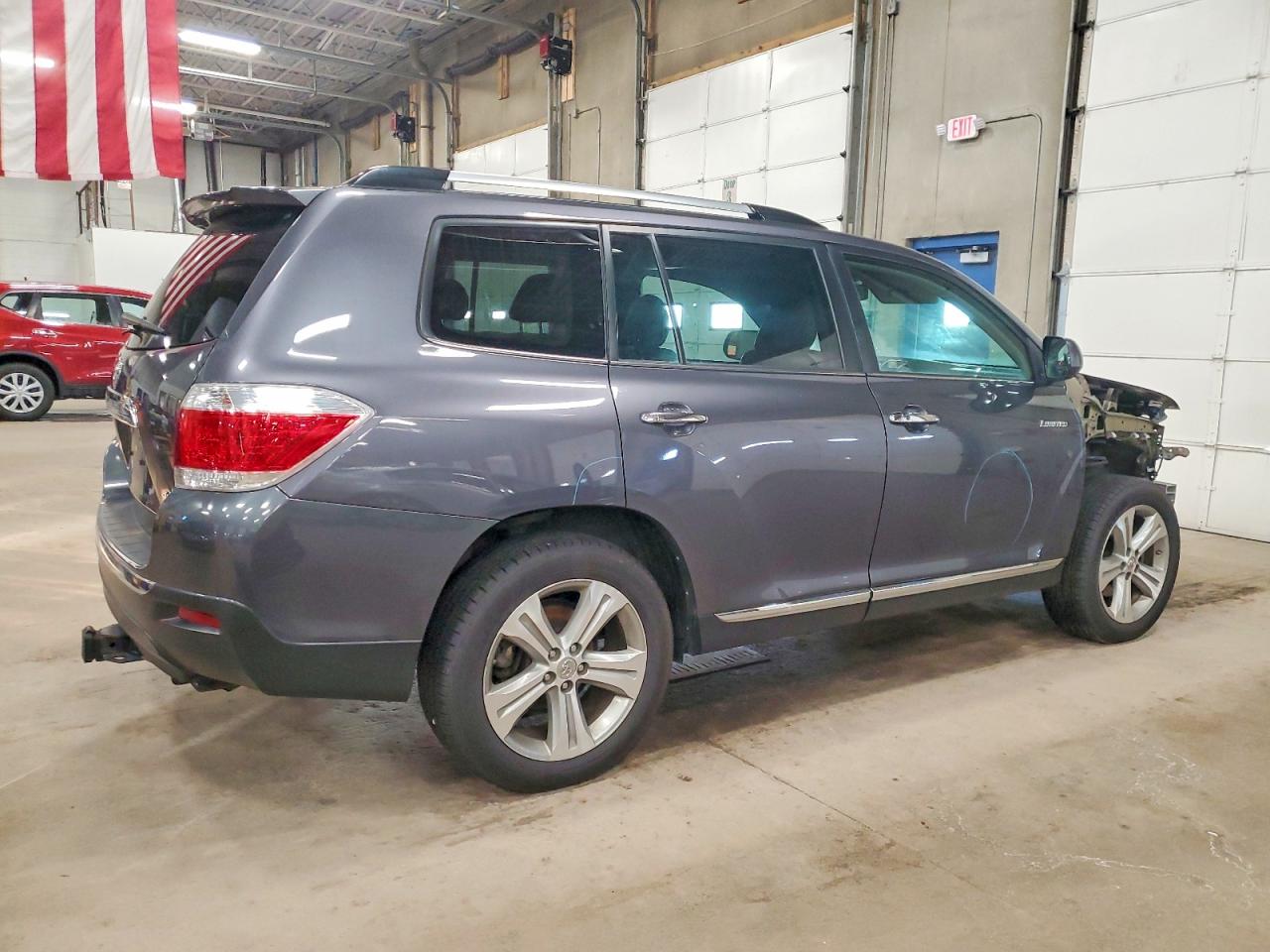 2013 TOYOTA HIGHLANDER LIMITED photo 3