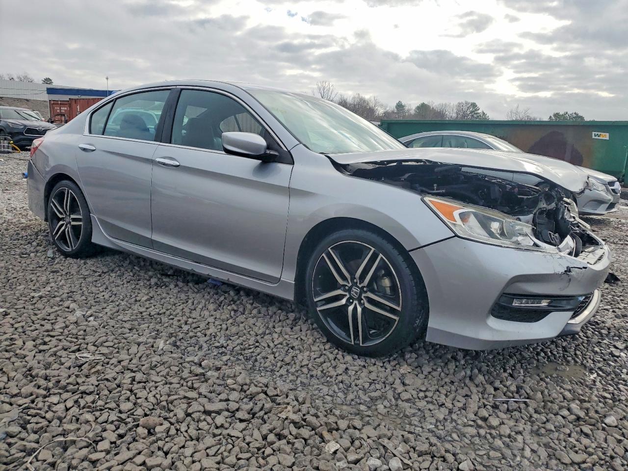 2017 HONDA ACCORD SPORT photo 4