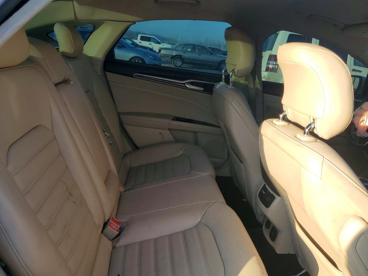 2013 FORD FUSION SE PHEV photo 10
