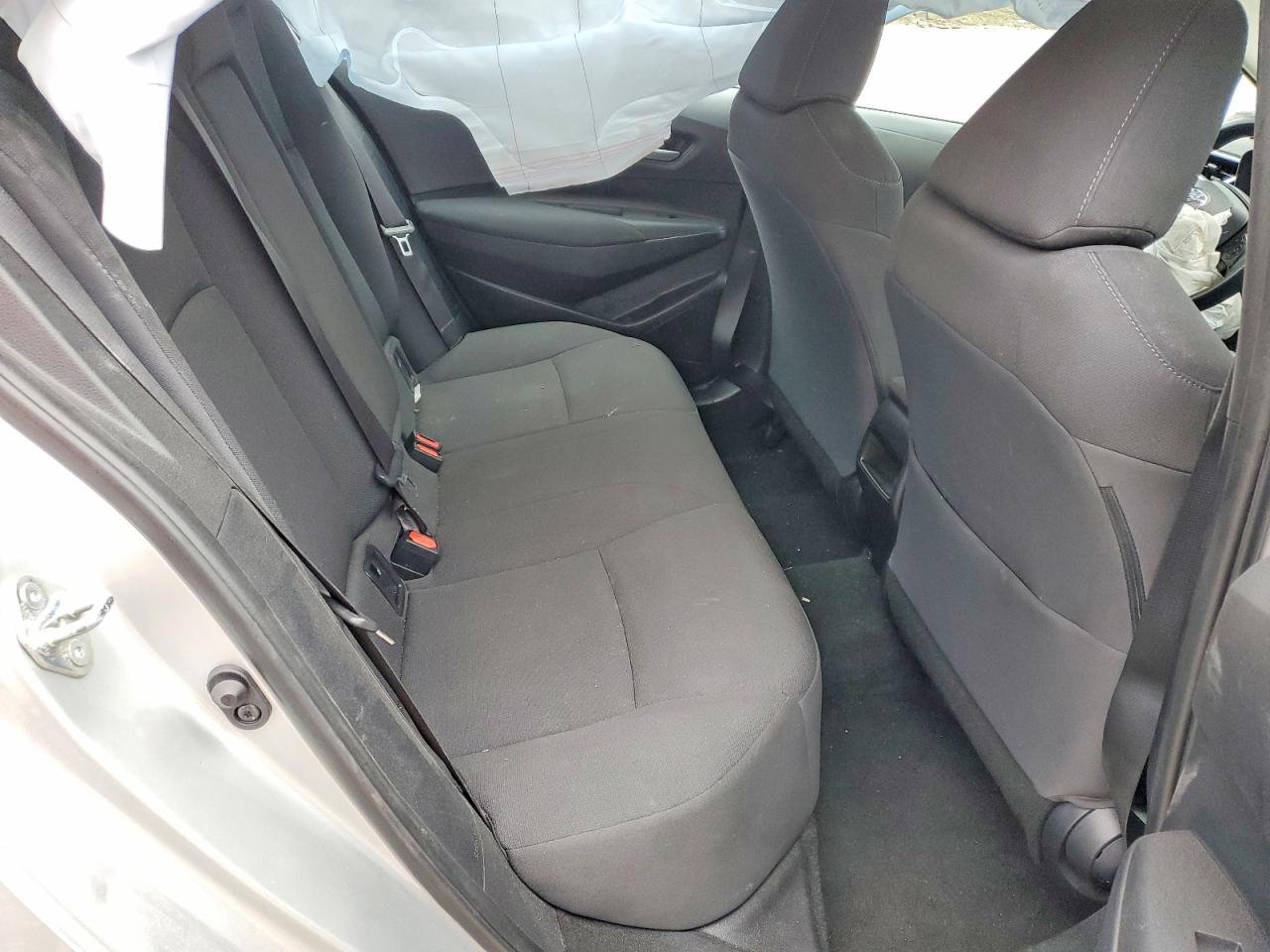 2021 TOYOTA COROLLA LE photo 10