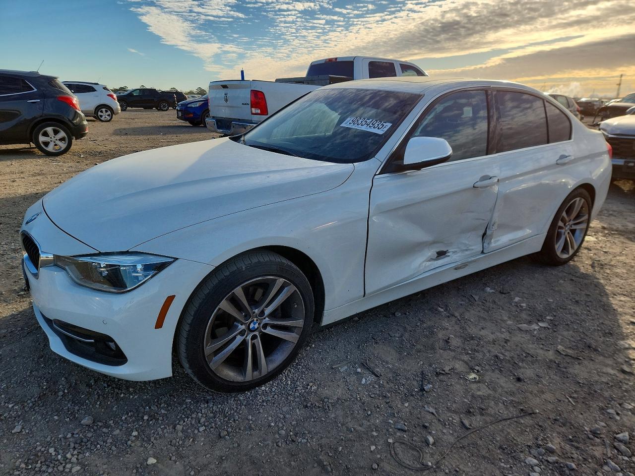 2017 BMW 330