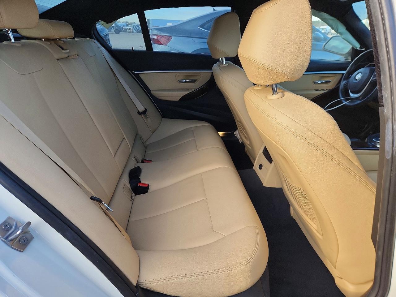 2017 BMW 330 I photo 10