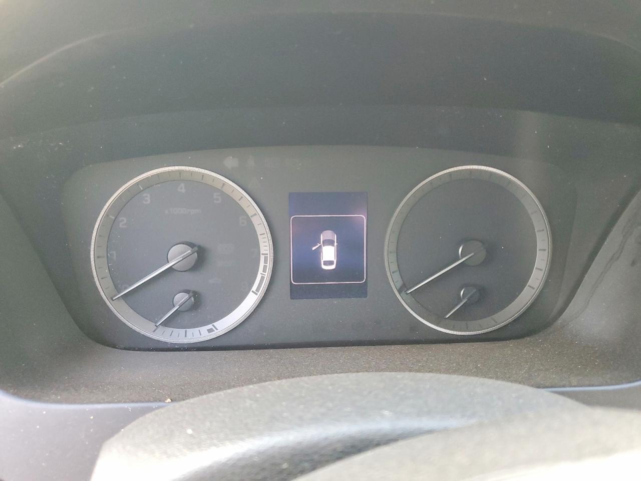 2015 HYUNDAI SONATA SE photo 9