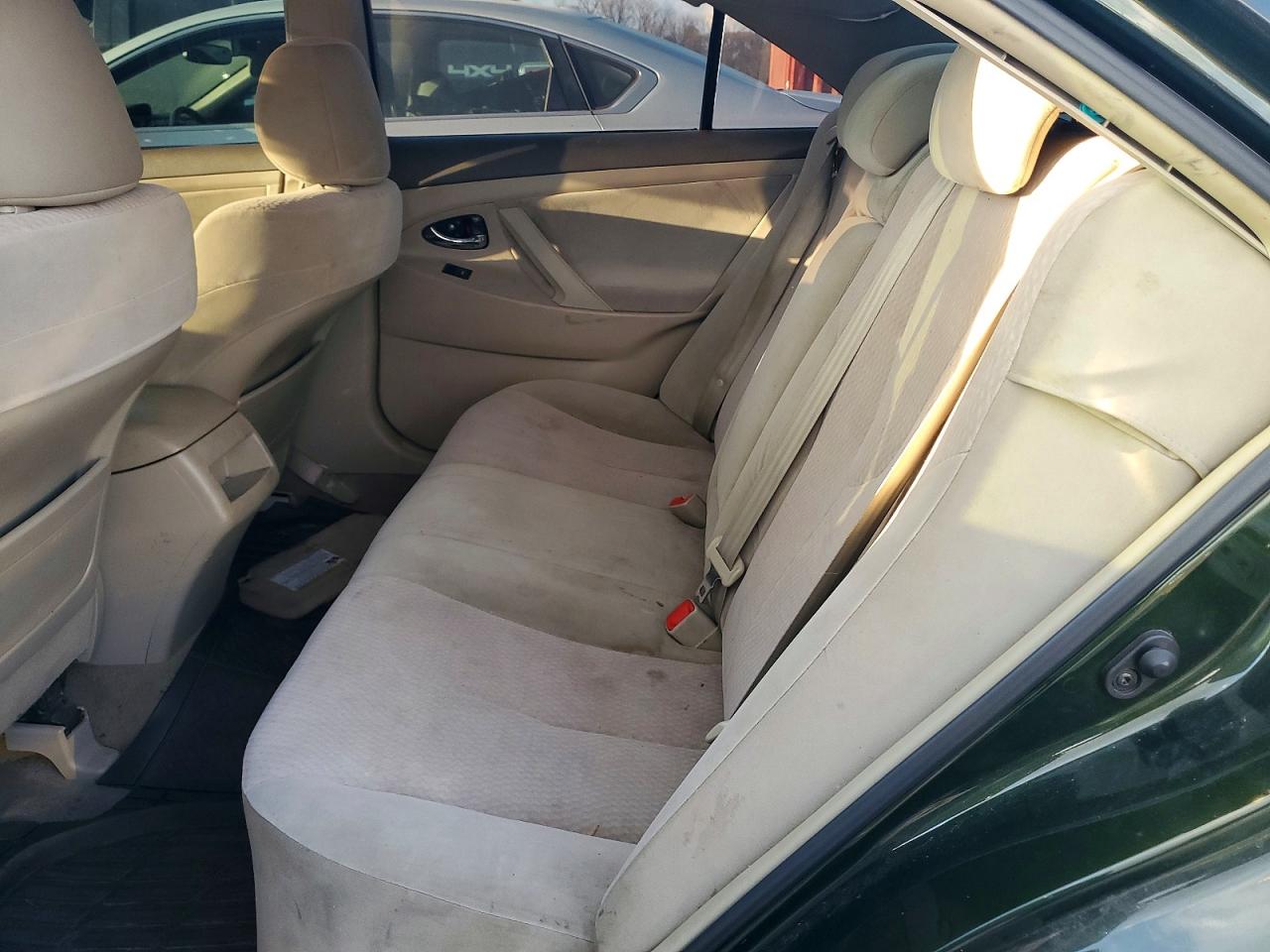 2011 TOYOTA CAMRY BASE photo 10