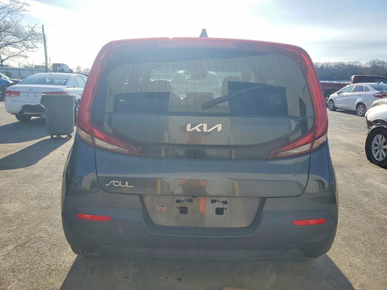 2022 KIA SOUL LX photo 6