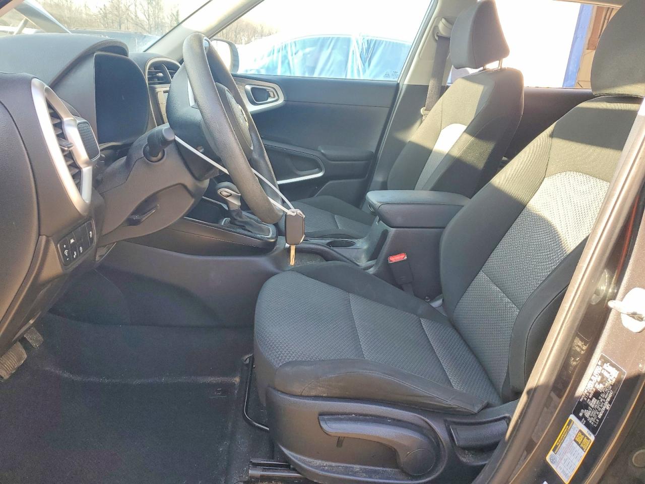 2022 KIA SOUL LX photo 7