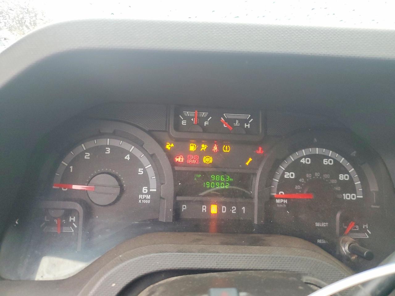 2010 FORD ECONOLINE E250 VAN photo 9