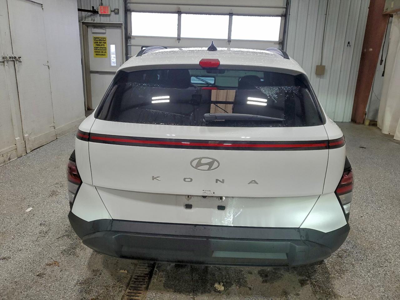 2025 HYUNDAI KONA SEL photo 6