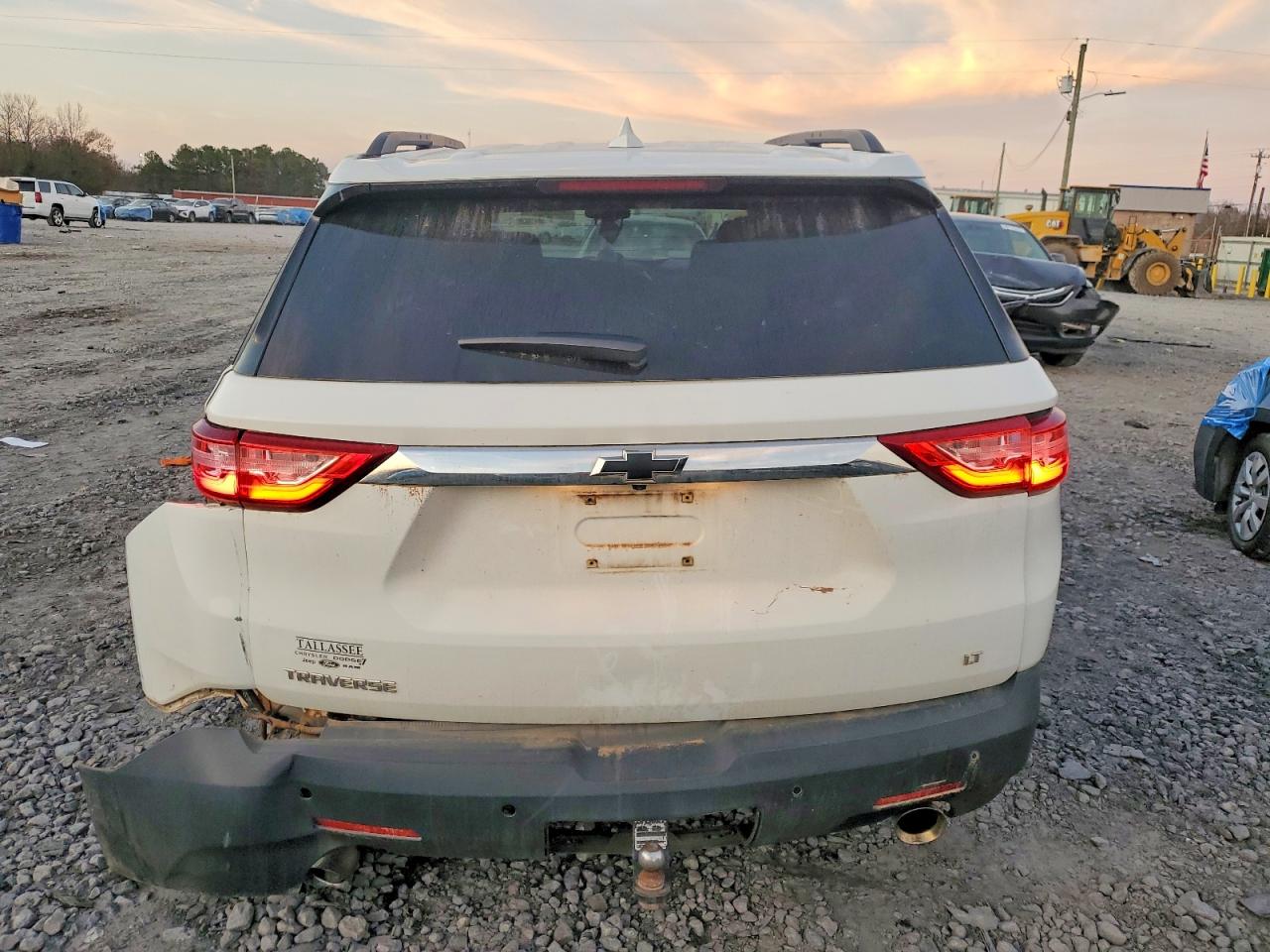 2019 CHEVROLET TRAVERSE LT photo 6