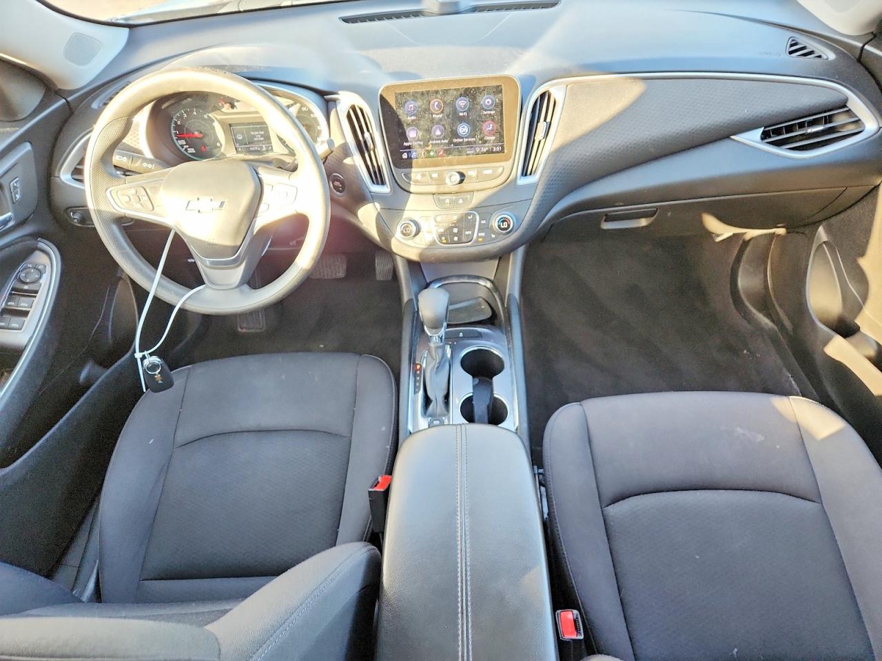 2022 CHEVROLET MALIBU LT photo 8