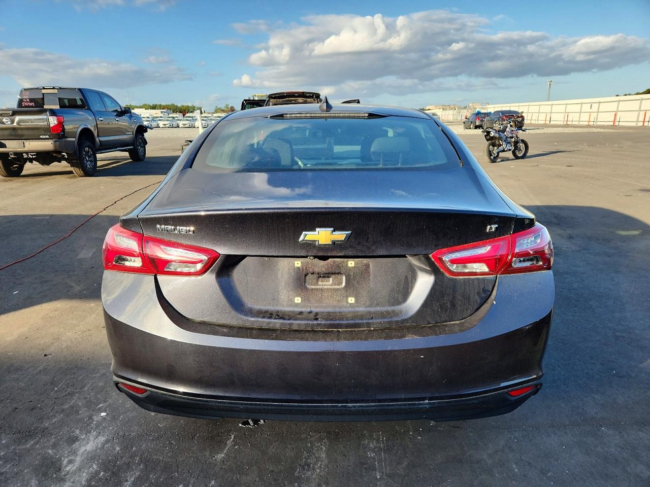 2022 CHEVROLET MALIBU LT photo 6