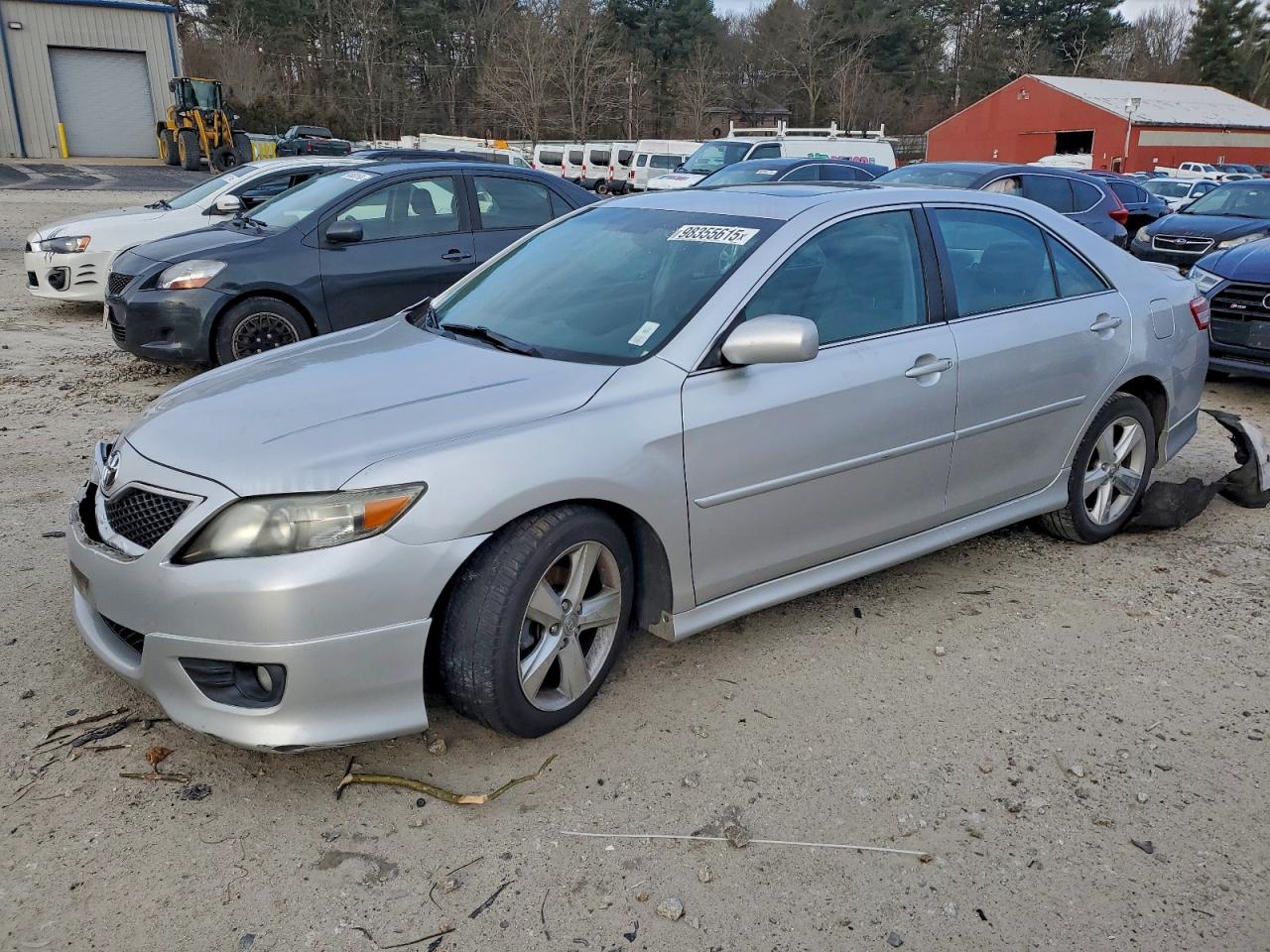 2011 TOYOTA CAMRY
