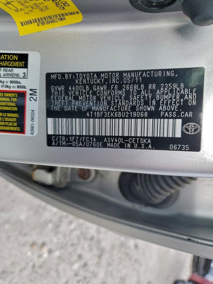 2011 TOYOTA CAMRY BASE photo 12
