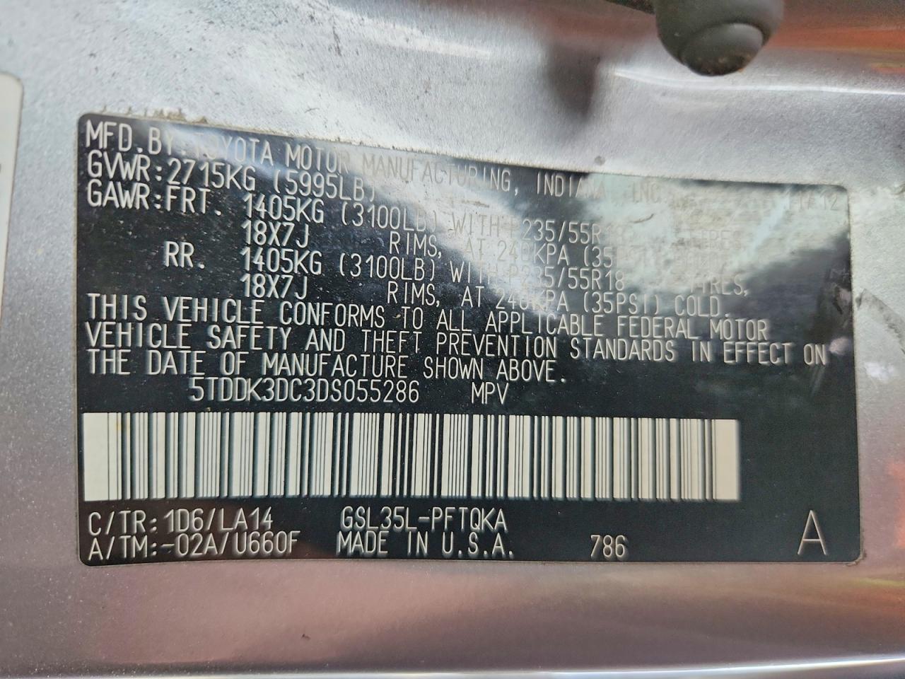 2013 TOYOTA SIENNA XLE photo 13