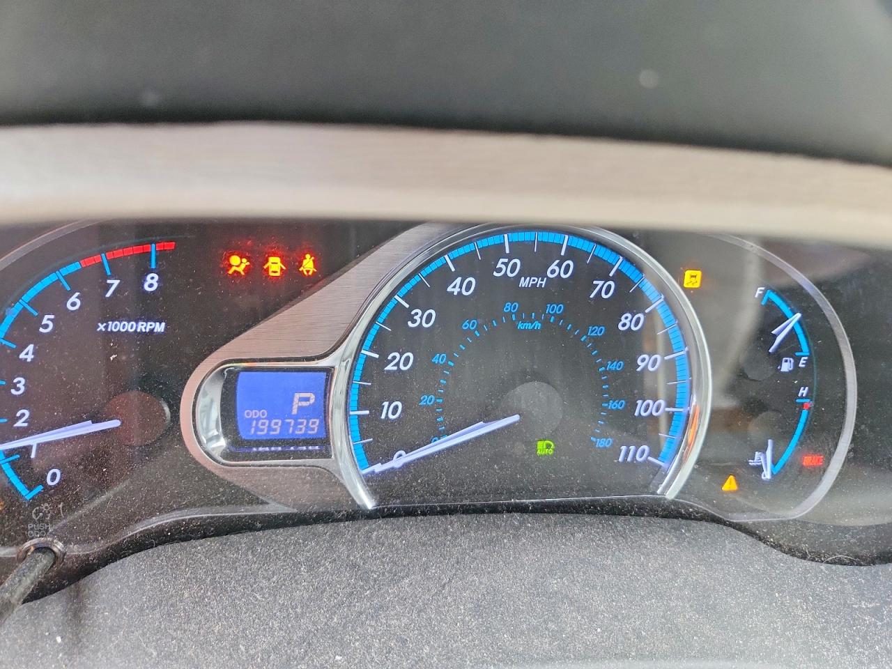 2013 TOYOTA SIENNA XLE photo 9