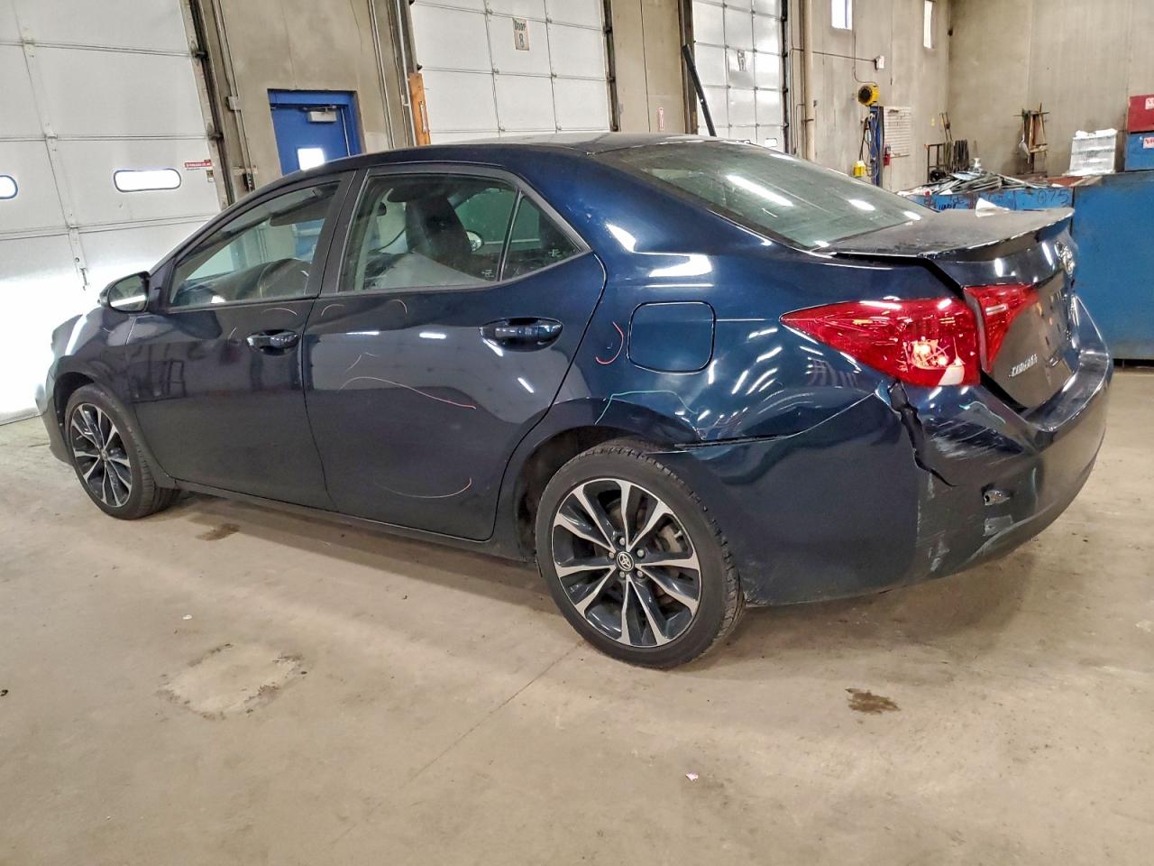 2017 TOYOTA COROLLA L photo 2