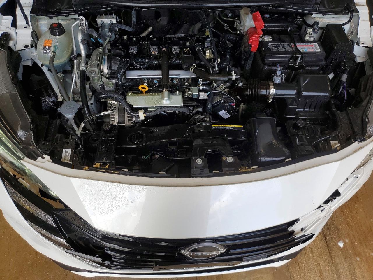 2025 NISSAN VERSA SV photo 11