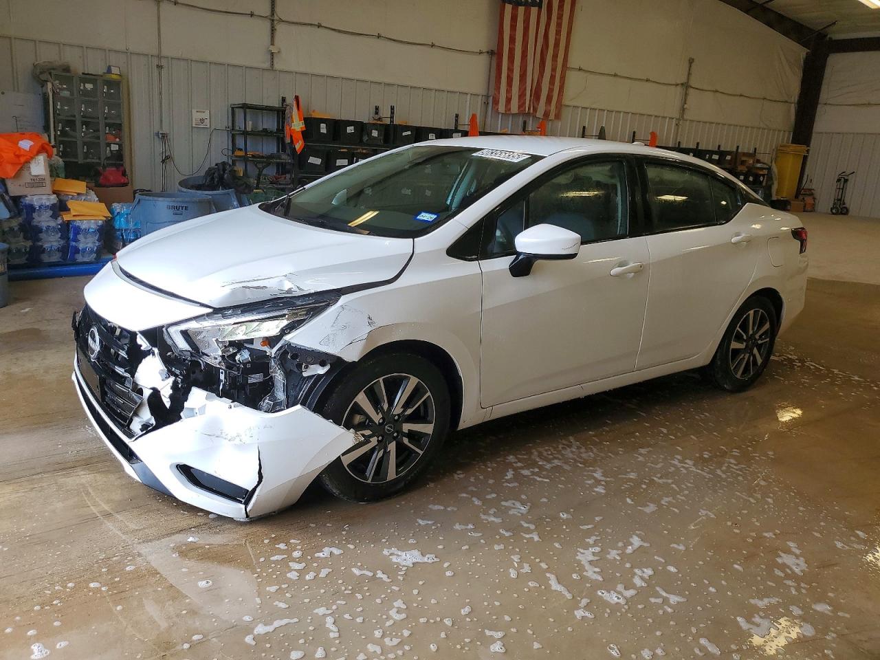 2025 NISSAN VERSA