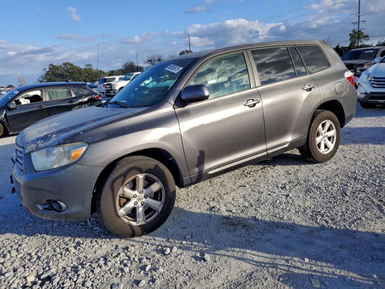 2010 TOYOTA HIGHLANDER