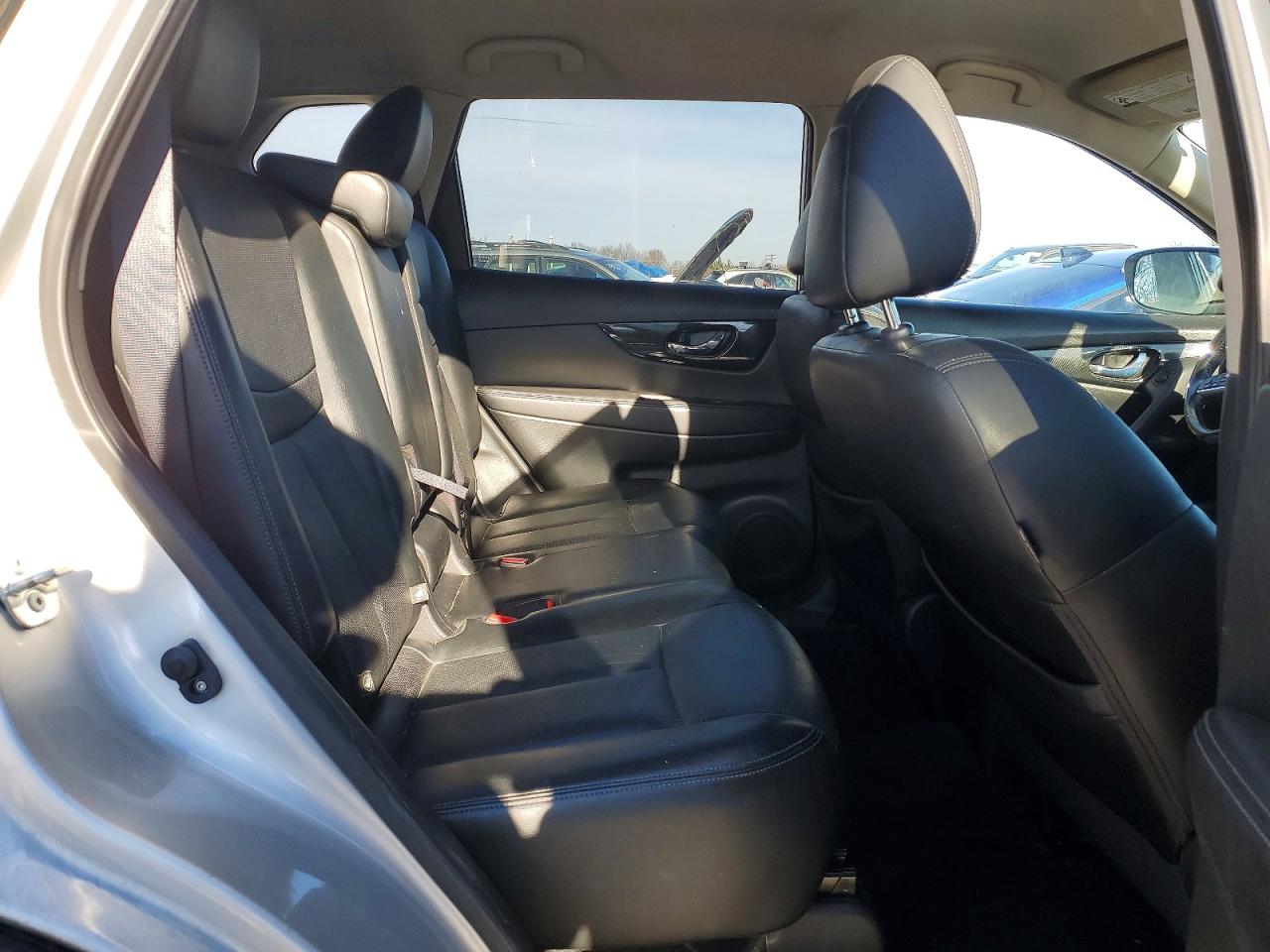 2017 NISSAN ROGUE S photo 11