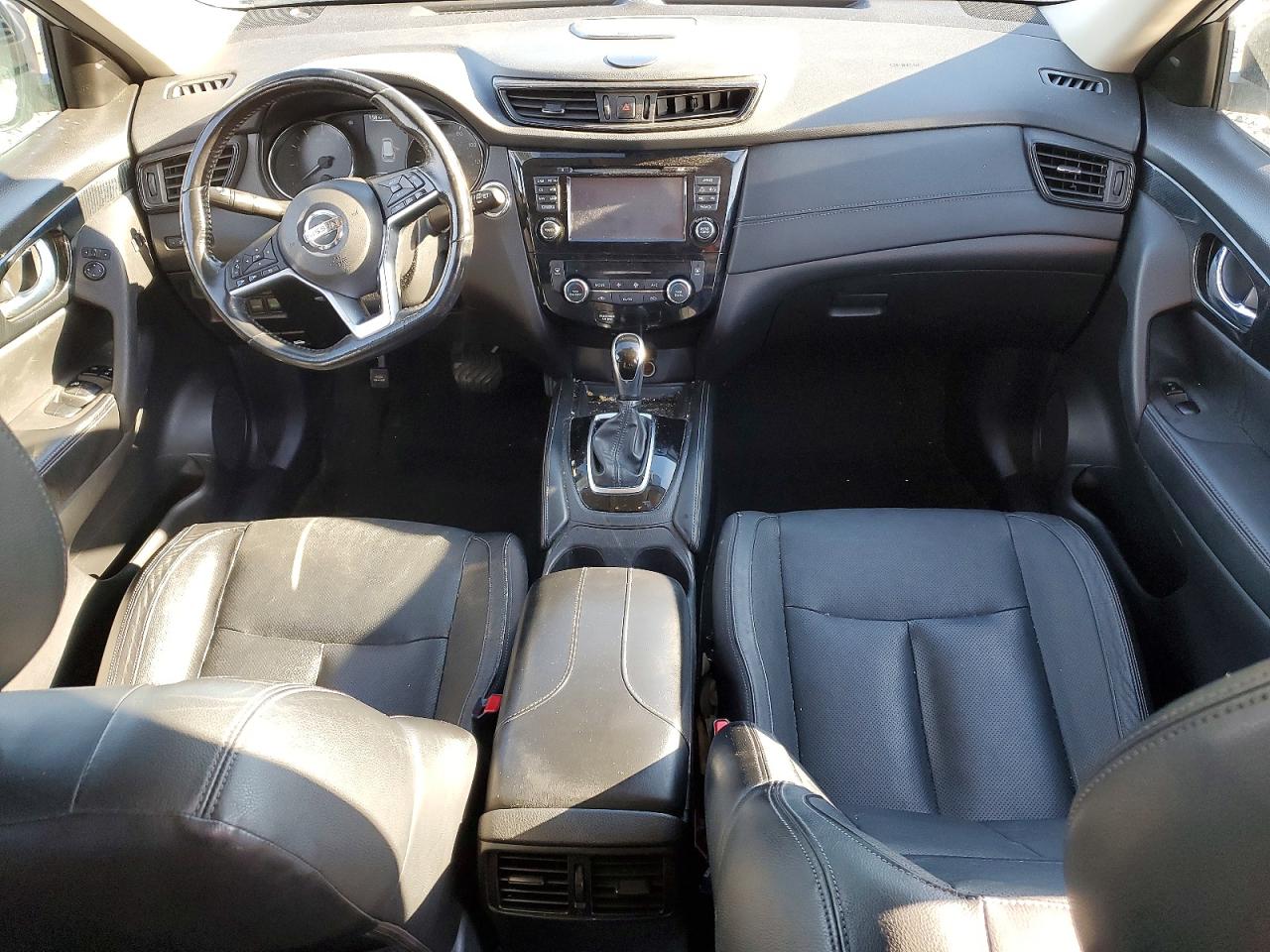 2017 NISSAN ROGUE S photo 8