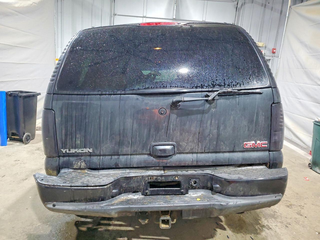 2003 GMC YUKON DENALI photo 6