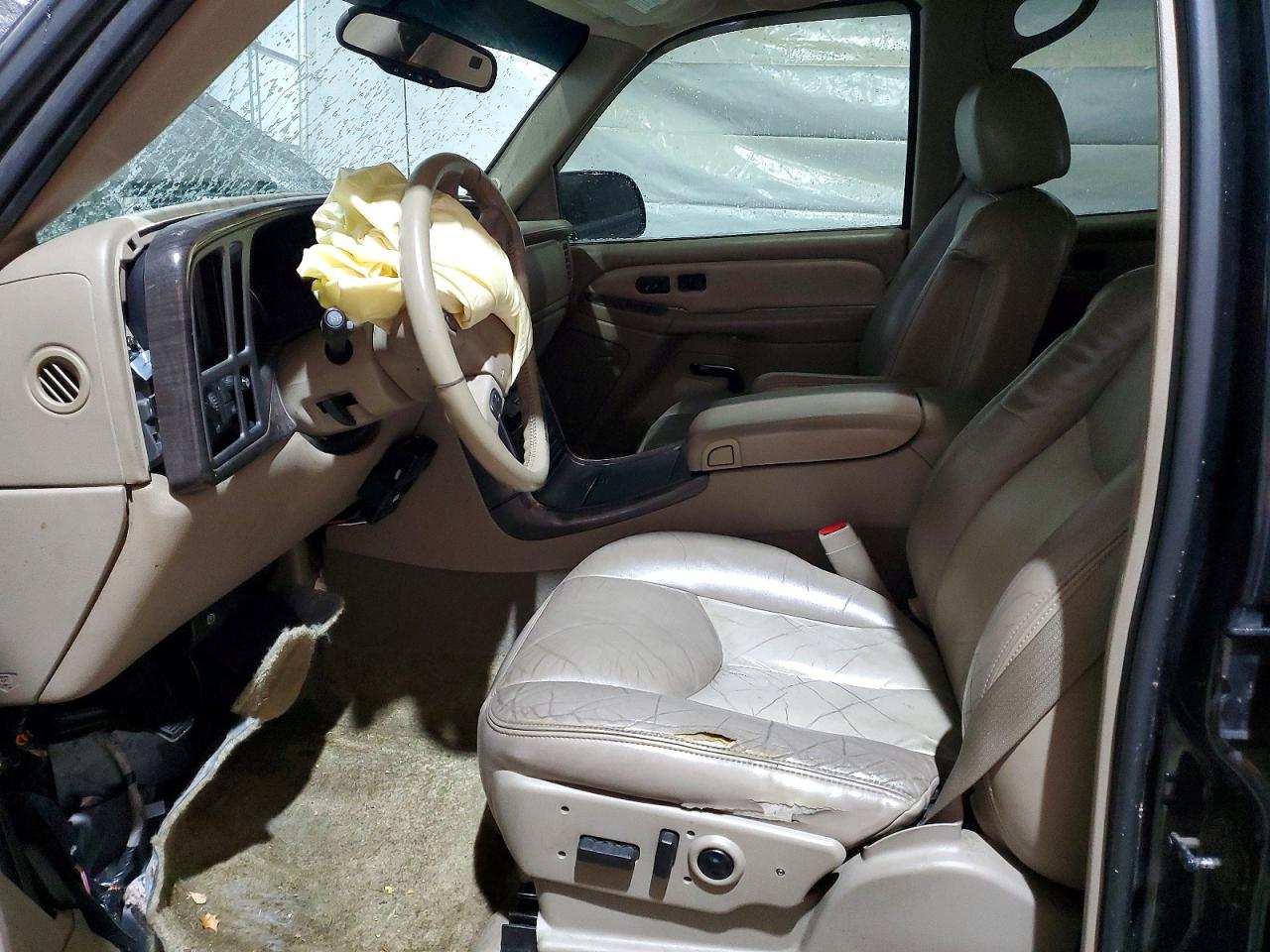 2003 GMC YUKON DENALI photo 7