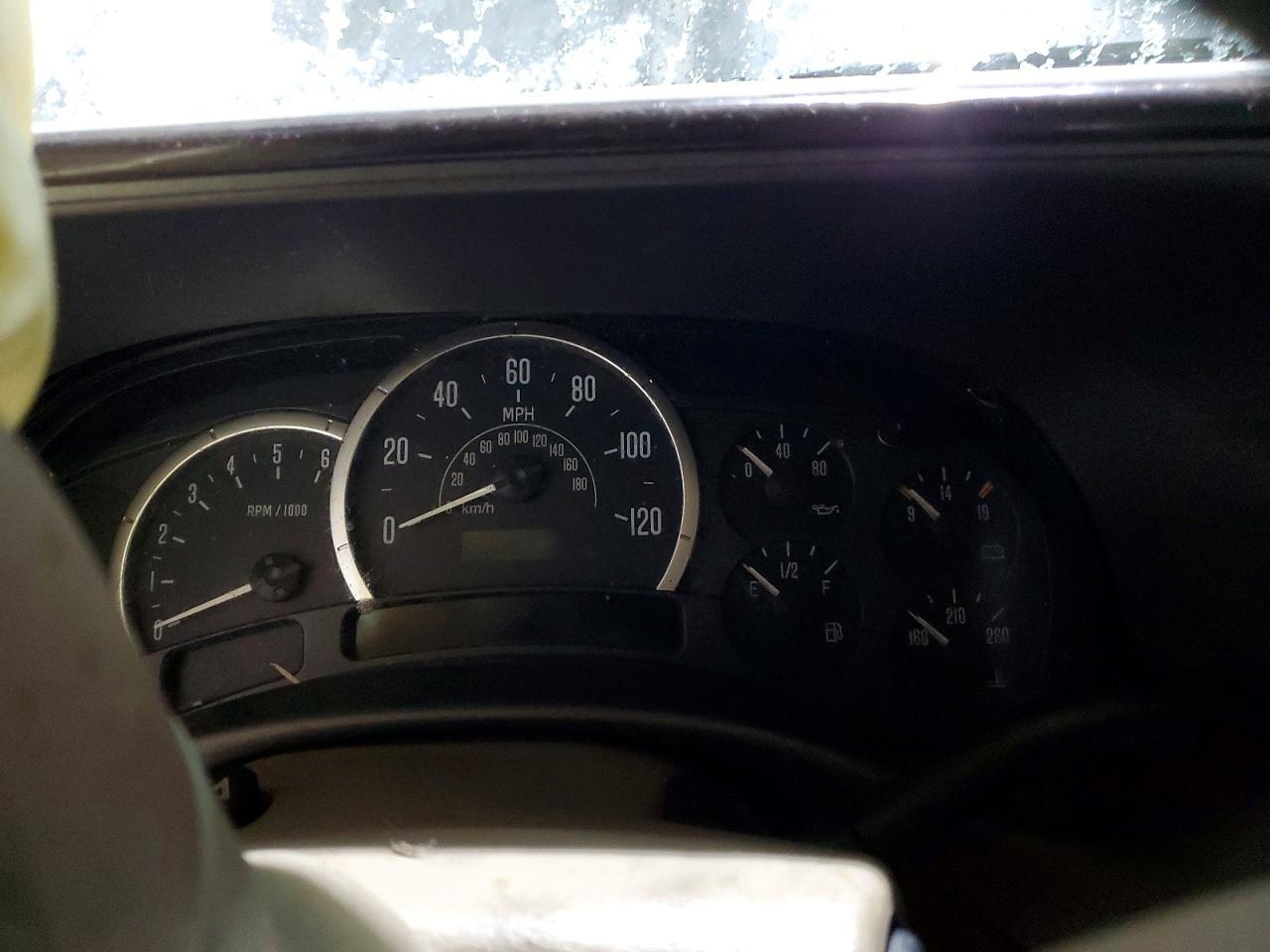 2003 GMC YUKON DENALI photo 9