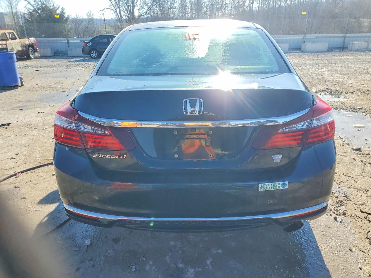 2016 HONDA ACCORD LX photo 6