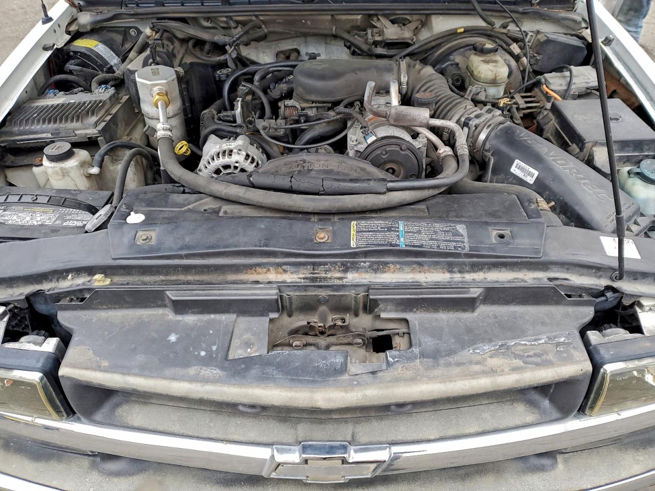 2000 CHEVROLET S TRUCK S10 photo 11