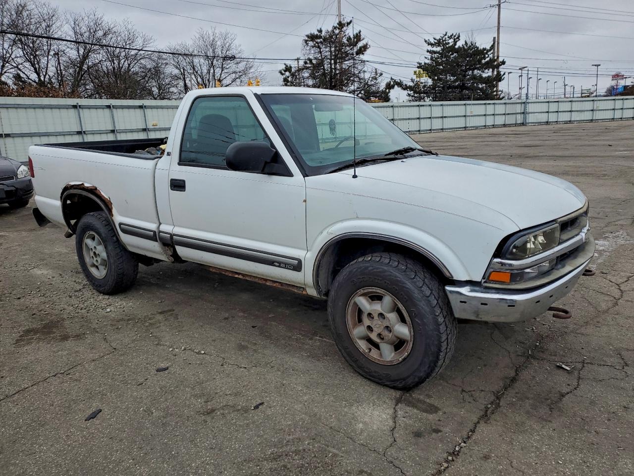 2000 CHEVROLET S TRUCK S10 photo 4