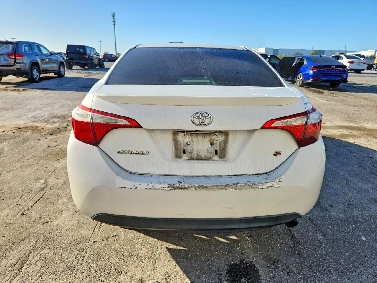 2014 TOYOTA COROLLA L photo 6