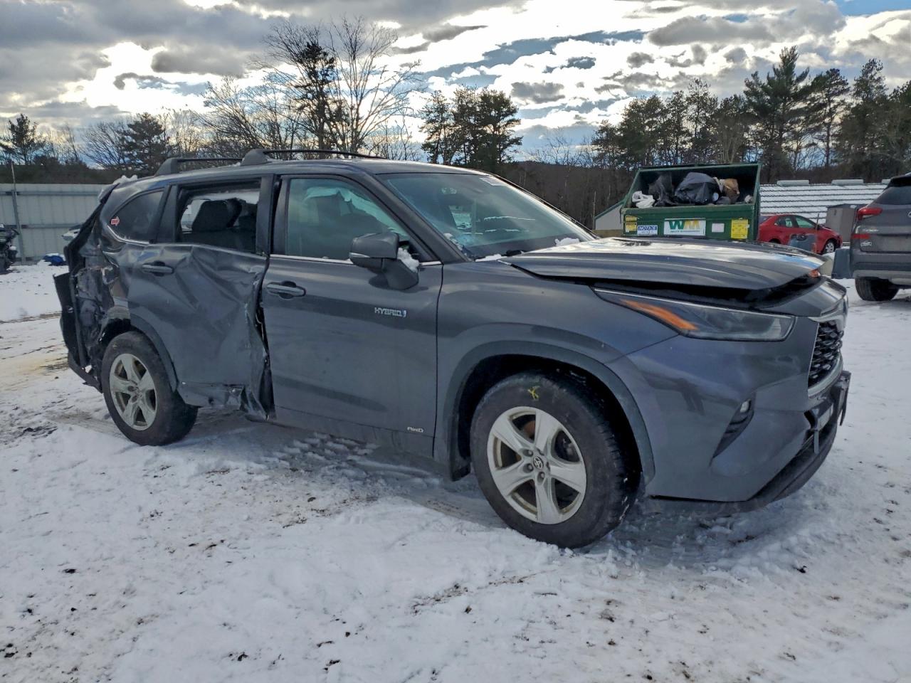 2021 TOYOTA HIGHLANDER HYBRID LE photo 4
