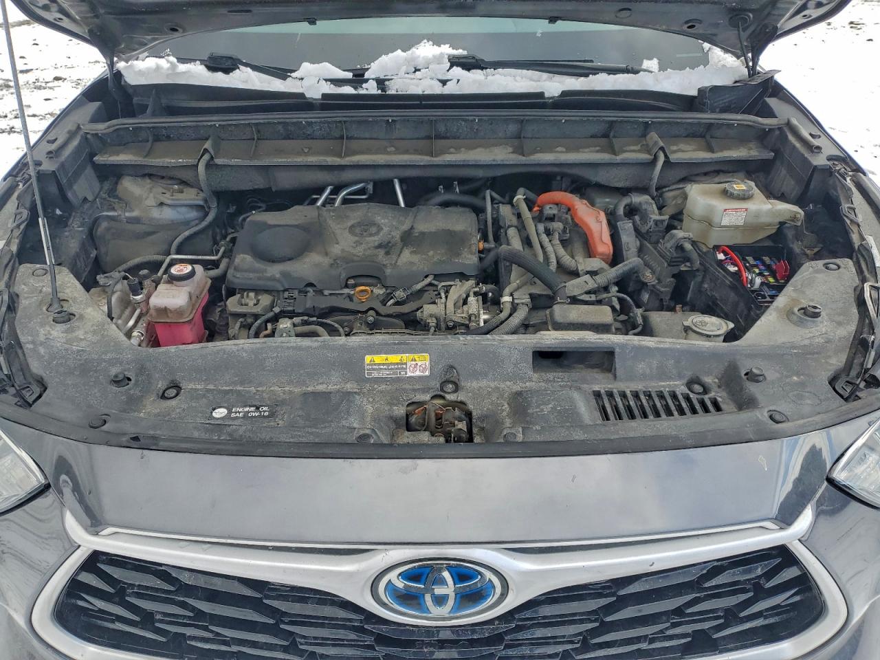 2021 TOYOTA HIGHLANDER HYBRID LE photo 12